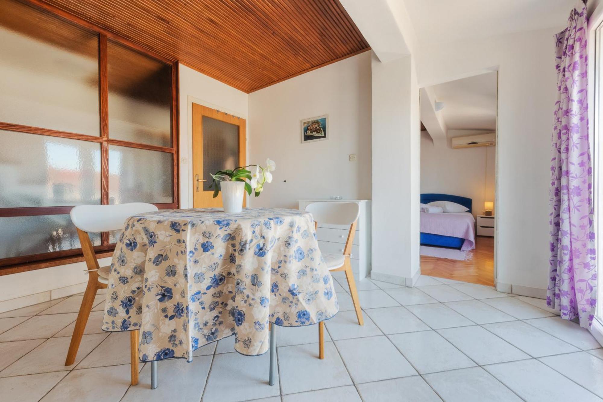 Perica Apartment And Perica Room With Separate Entrance Zadar Exterior photo